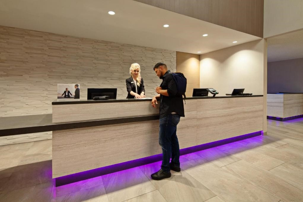 Crown Plaza Union City SFO Reception 
