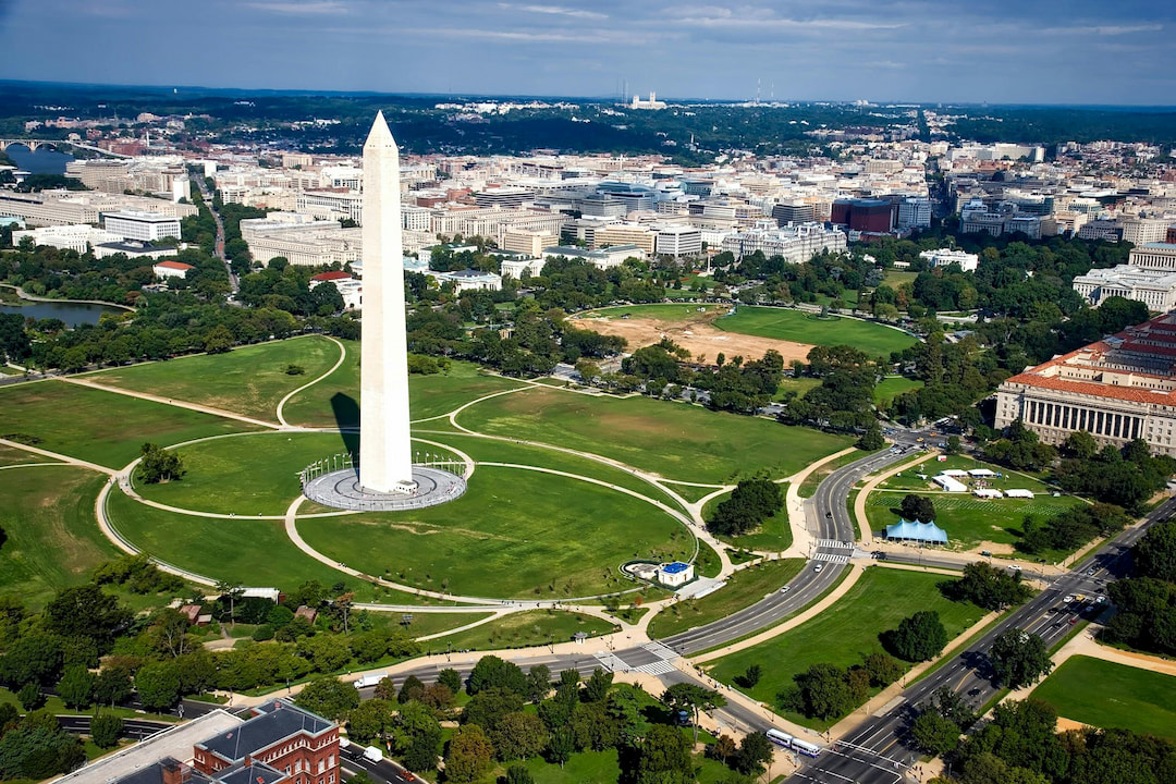 Guided City Tour Of Washington Dc